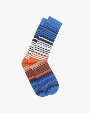 stripe patterned-knit mid-calf length everyday socks