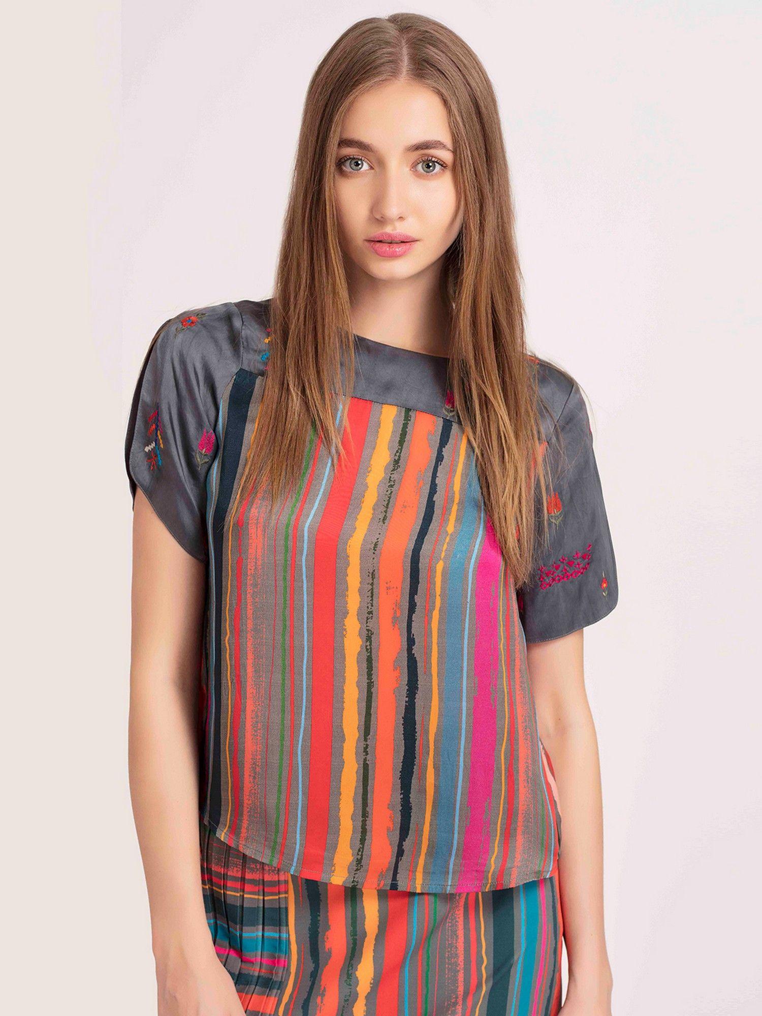 stripe embroidery top