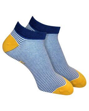 striped ankle-length socks