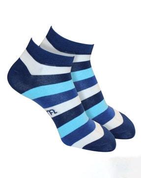 striped ankle-length socks