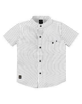 striped band-collar shirt