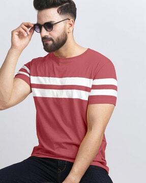 striped crew-neck t-shirt with short sleeves