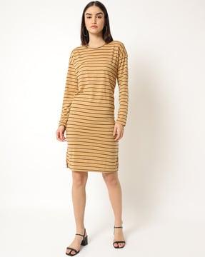 striped crew-neck tunic with drop-shoulder sleeves