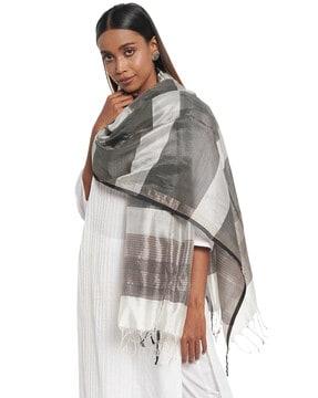 striped dupatta with tassels