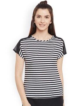 striped extended sleeves top