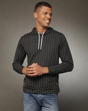 striped full sleeves hoodies