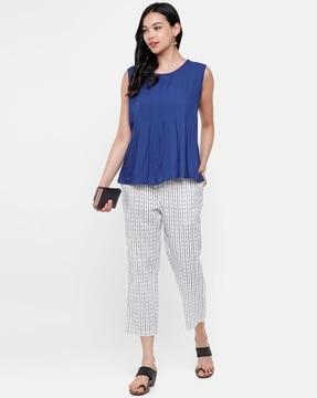 striped pants with insert pocket