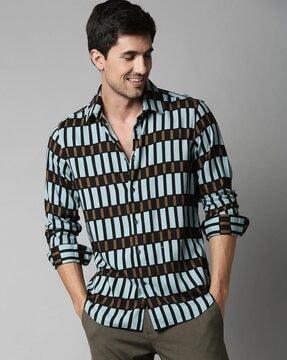 striped regular fit shirt