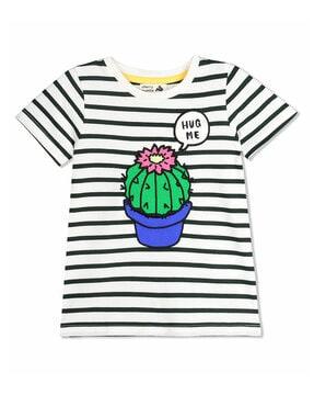 striped round-neck t-shirt