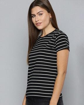 striped round-neck t-shirt