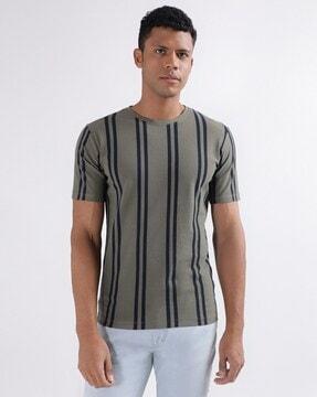 striped round-neck t-shirt