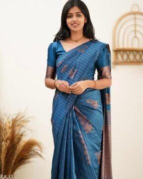 striped saree with contrast pallu