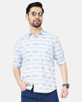 striped shirt with cut-away collar