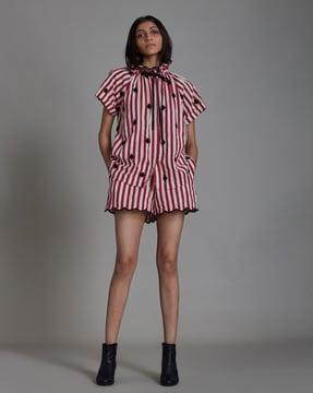 striped shirt with short sleeves