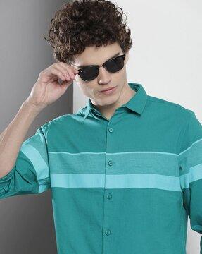 striped shirt with spread collar