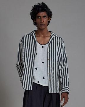 striped shirt with spread collar