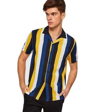 striped shirt with spread collar