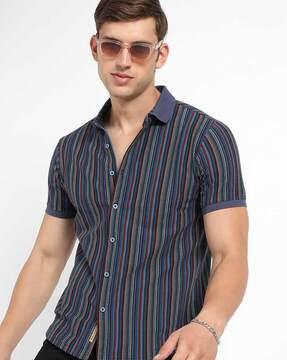 striped shirt with spread collar