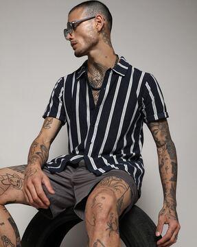 striped shirt with spread collar