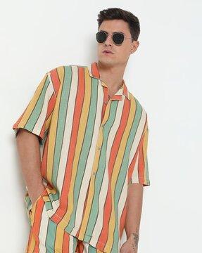 striped short sleeves boxy fit shirt with resort collar