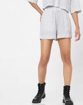 striped shorts with insert pockets