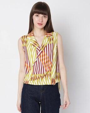 striped sleevless top with collar