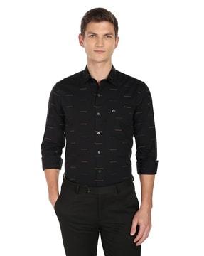 striped slim fit patch-pocket shirt