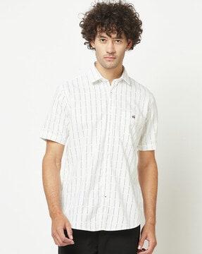 striped slim fit shirt with patch pocket