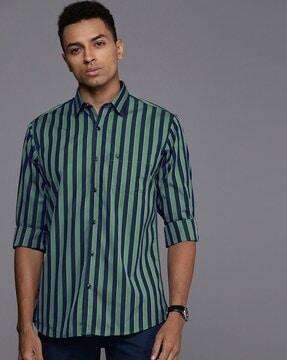 striped slim fit shirt with patch pocket