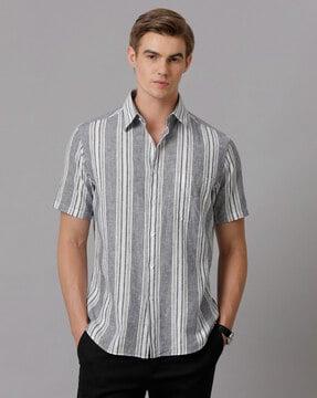 striped spread collared shirt with patch pocket