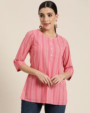 striped straight kurta