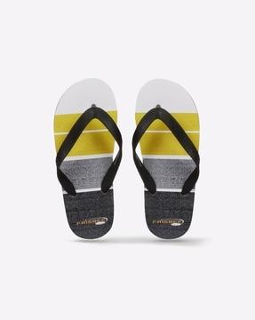 striped thong-strap slippers