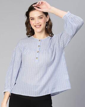 striped top with extended sleeves