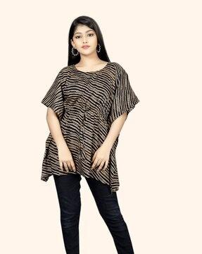 striped top with kaftan sleeves