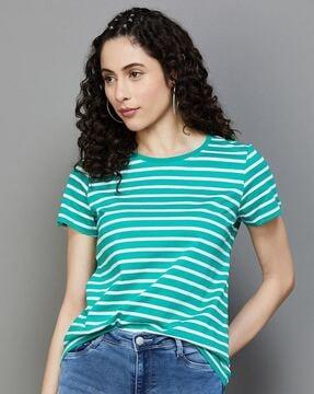 striped top with round neck