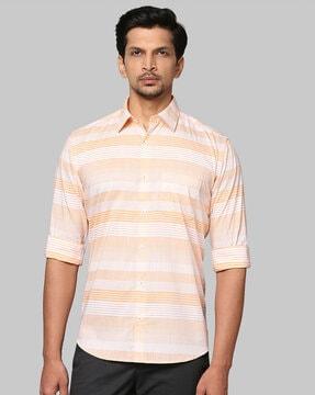 stripes shirt with spread collar