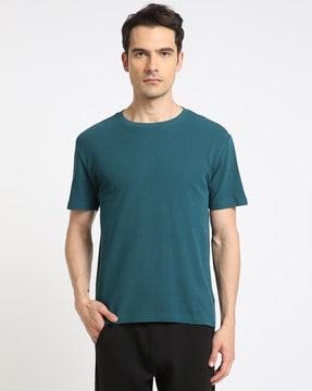 structured fabric crew-neck t-shirt