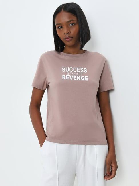 studiofit by westside light mauve text printed cotton t-shirt