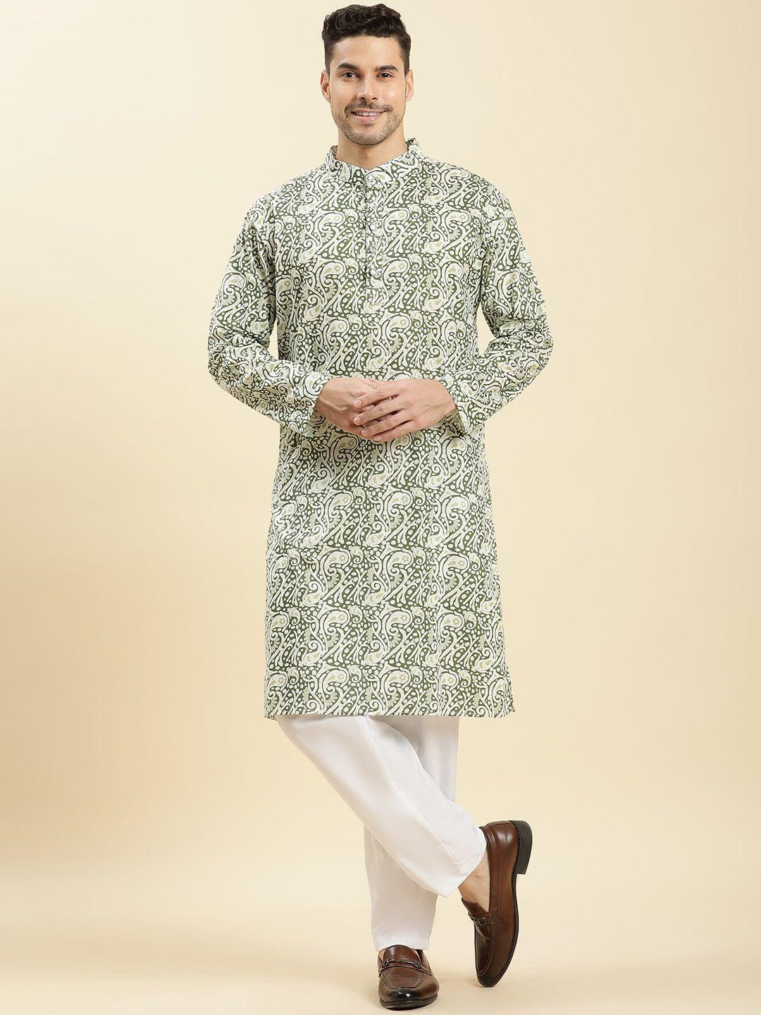 stuffie land men green paisley printed regular pure cotton kurta with pyjamas