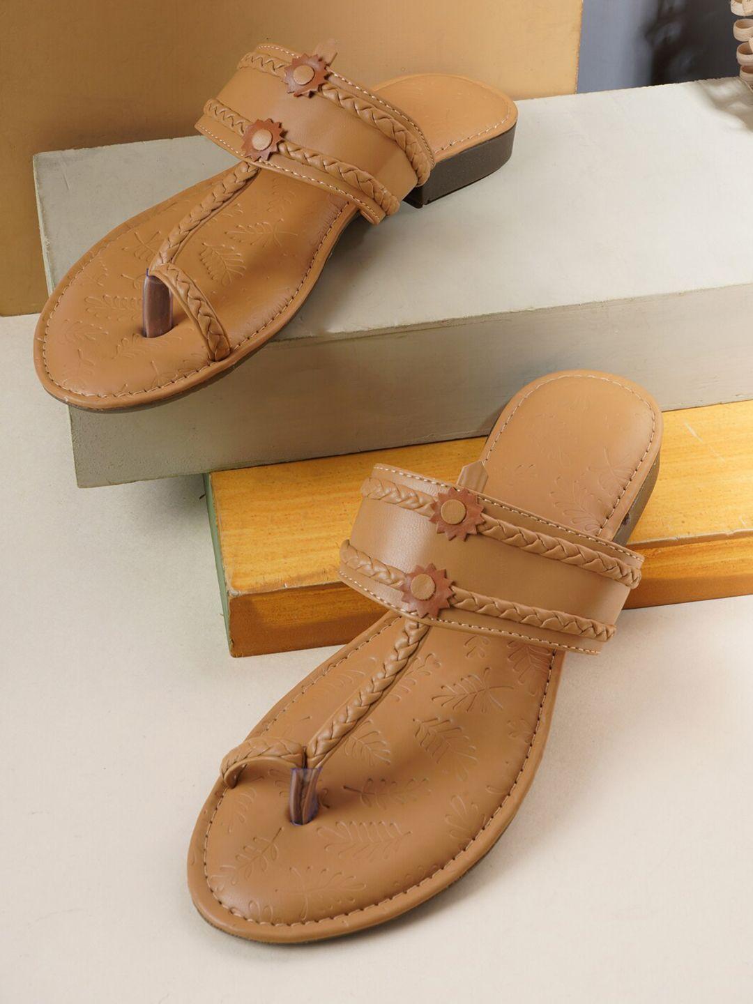 style shoes women tan one toe flat sandal