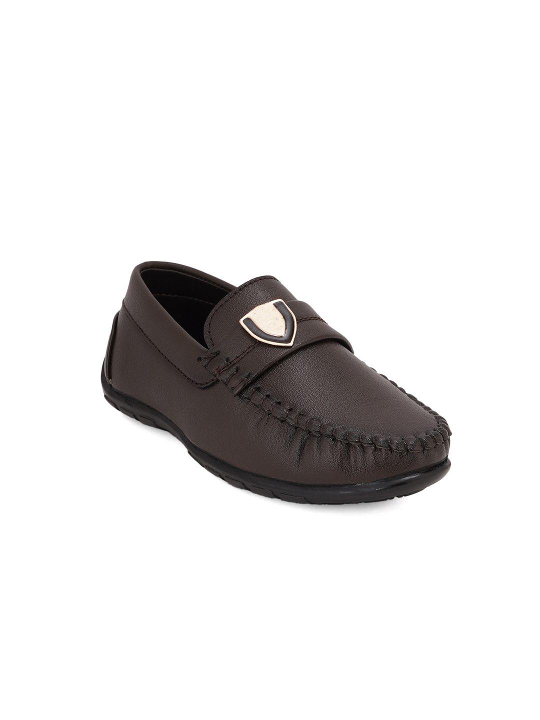 style shoes boys textured round toe loafers