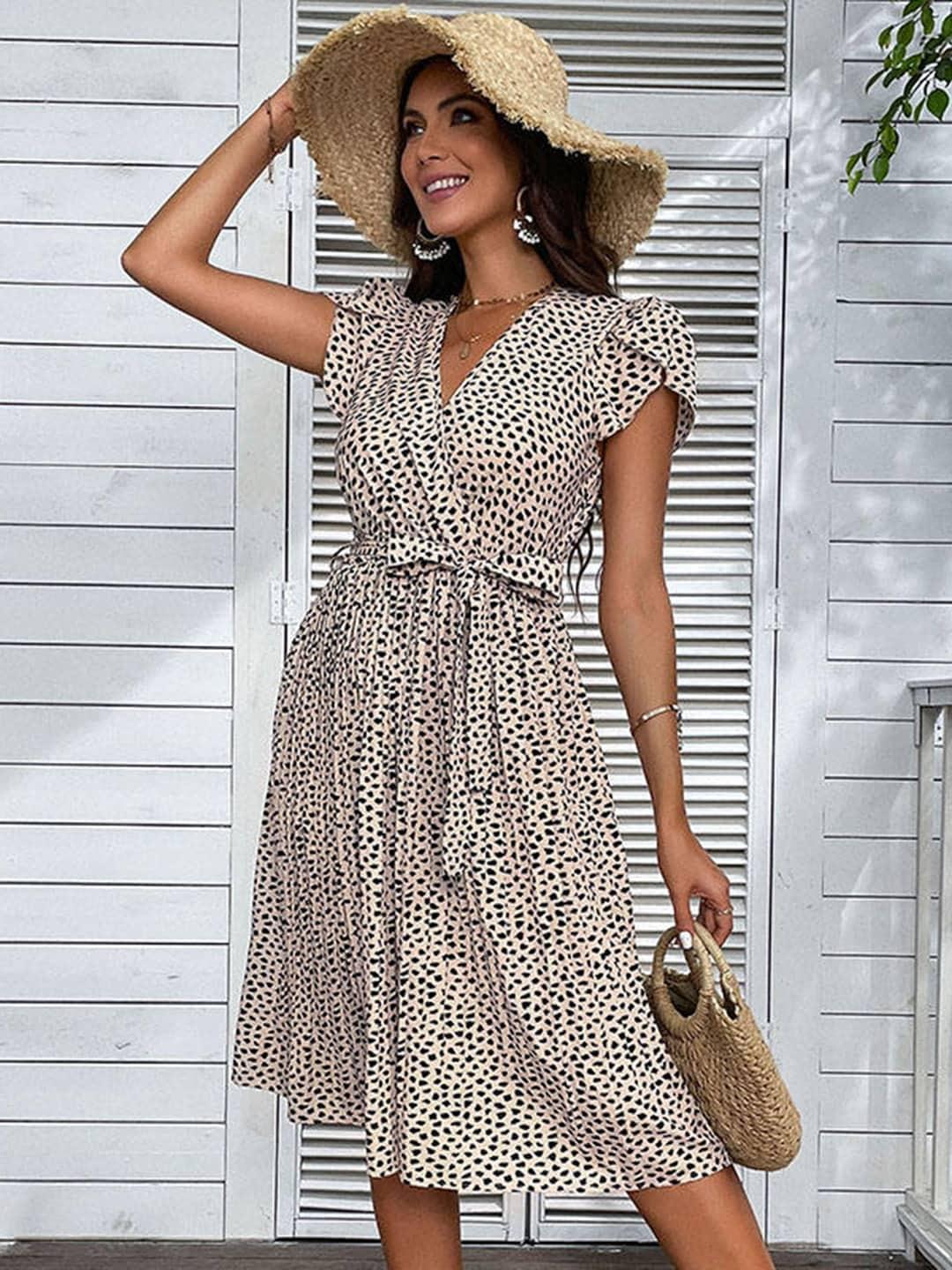 stylecast beige & black abstract printed flutter sleeve wrap dress