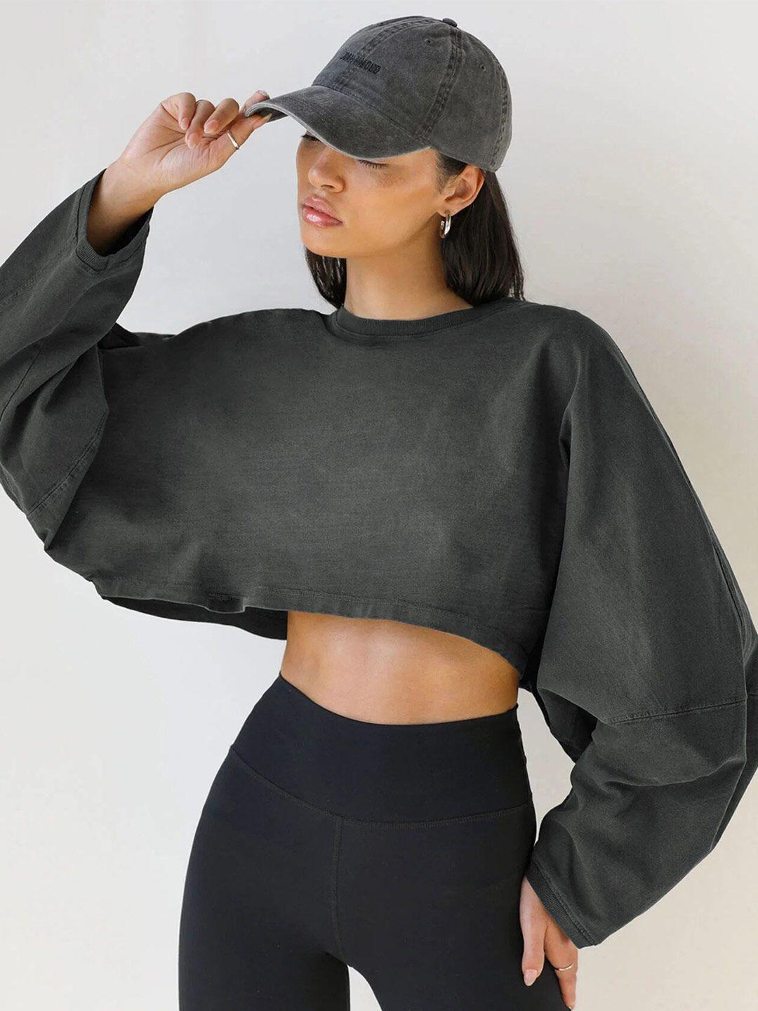 stylecast grey extended sleeves crop boxy top