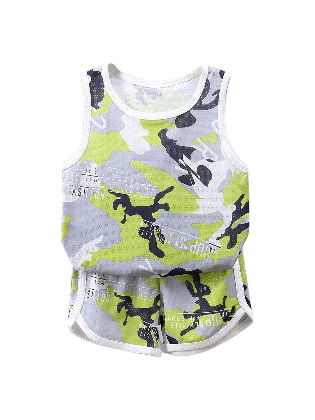 stylecast boys green printed top with shorts