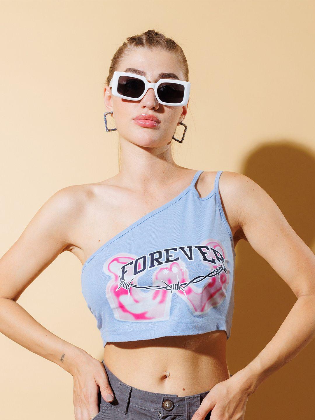 stylecast x hersheinbox blue typography printed cotton crop top