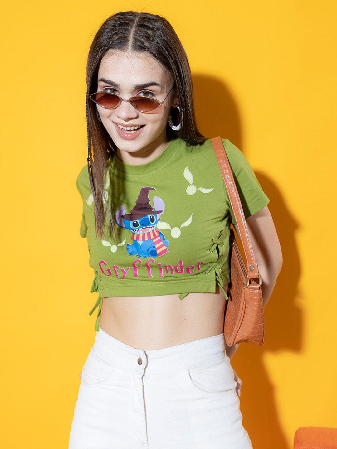 stylecast x hersheinbox green stitch printed fitted pure cotton crop top