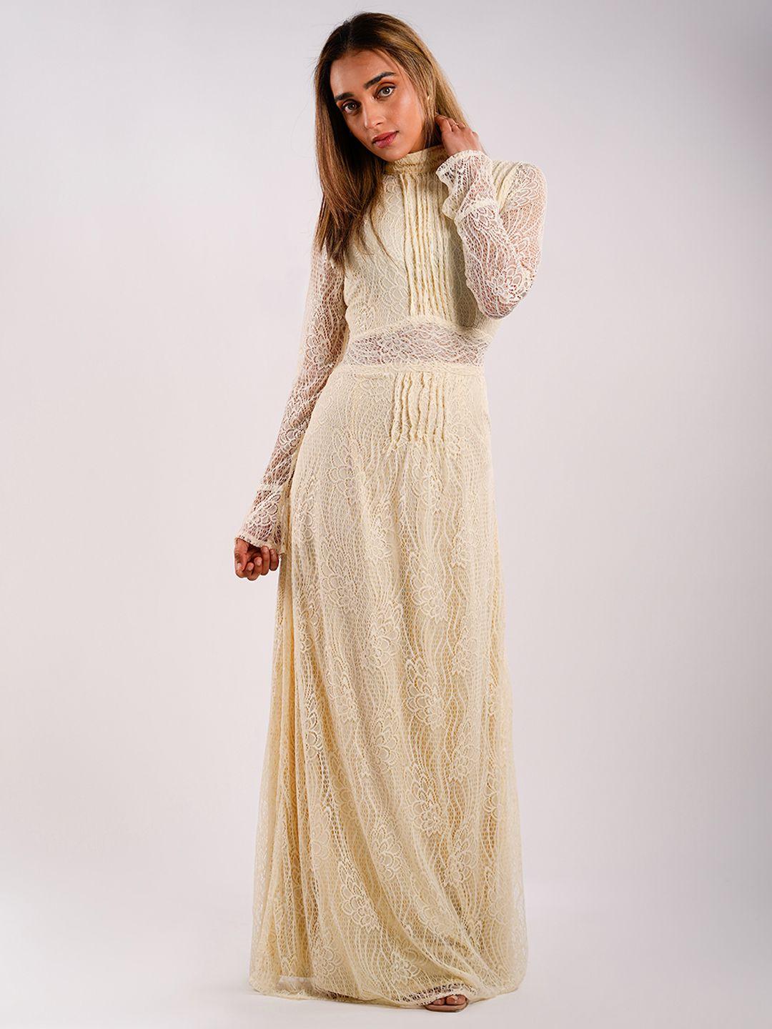 stylecast x hersheinbox lace maxi dress