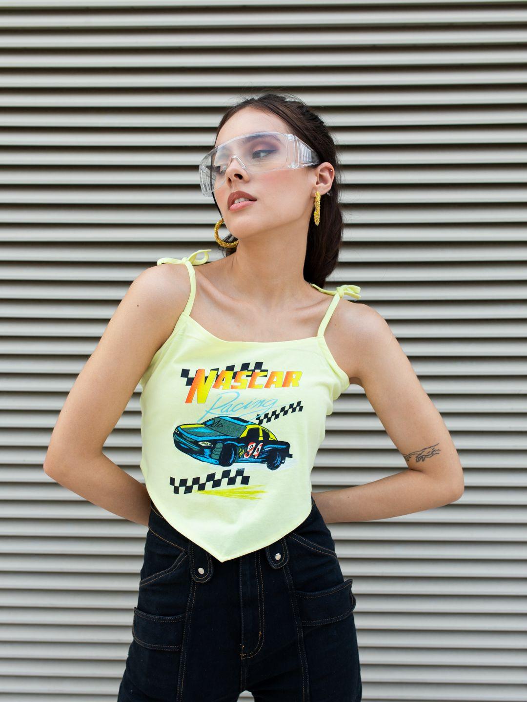 stylecast x hersheinbox print cotton tank crop top