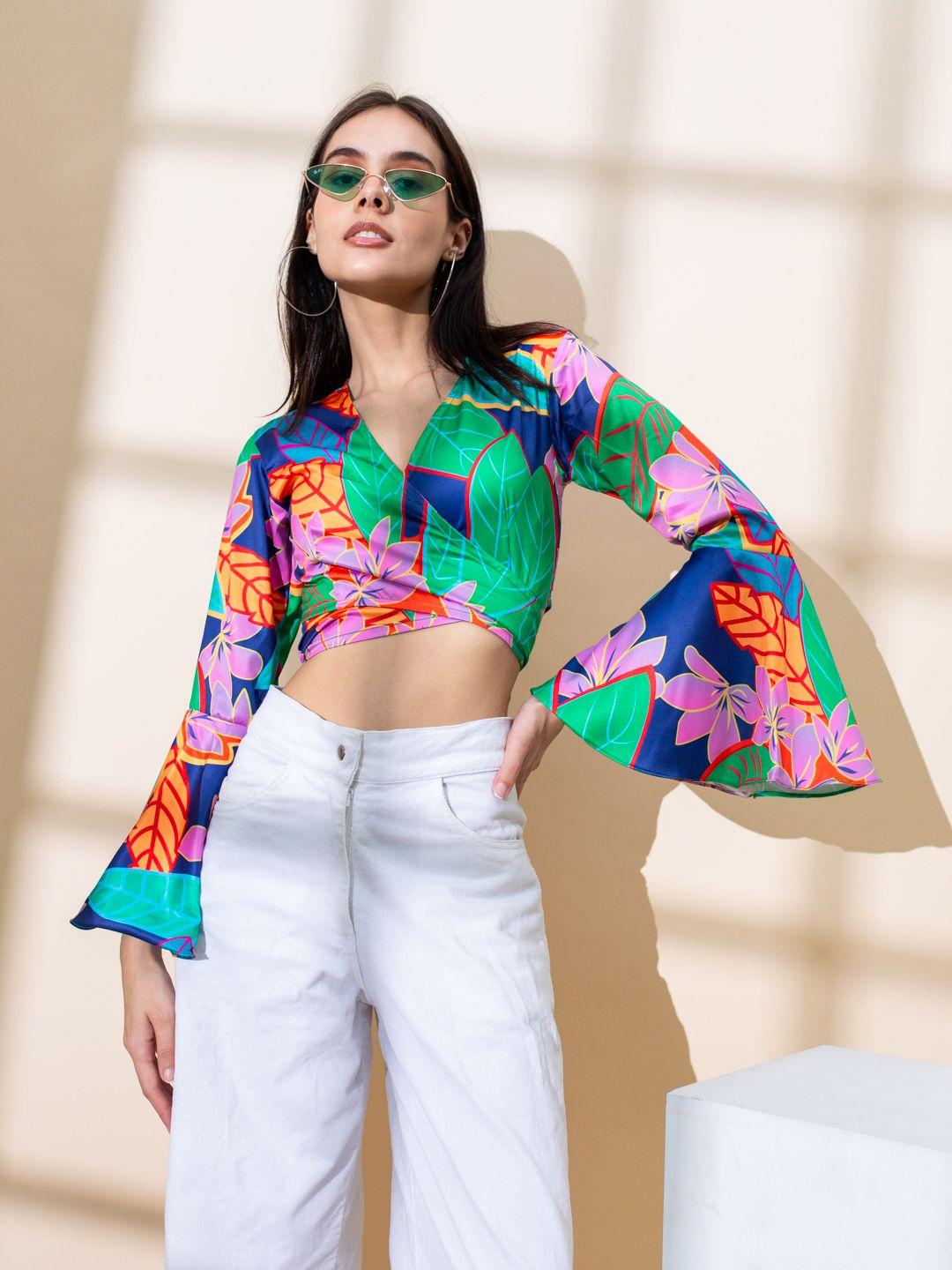 stylecast x hersheinbox tropical printed bell sleeves crop wrap top