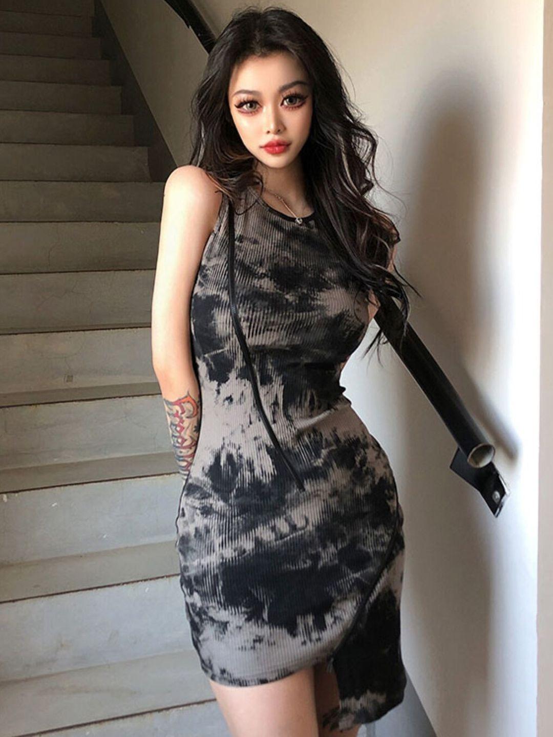 stylecast x kpop abstract print cotton bodycon dress